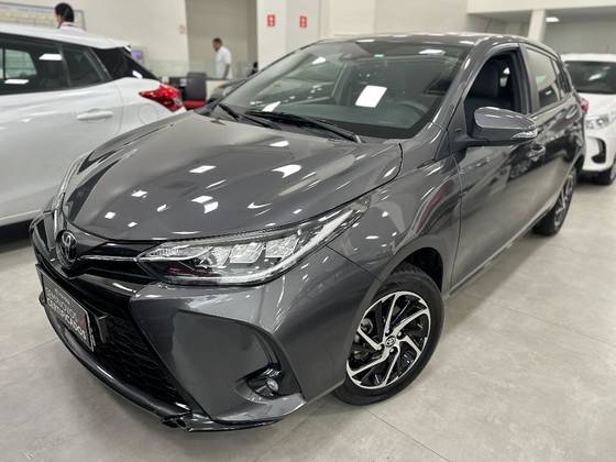 TOYOTA YARIS 1.5 16V FLEX XLS MULTIDRIVE TOYOTA YARIS 1.5 16V FLEX XLS MULTIDRIVE